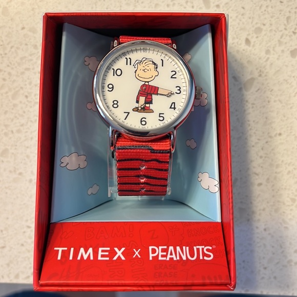 Timex Other - Timex x Peanuts Linus watch